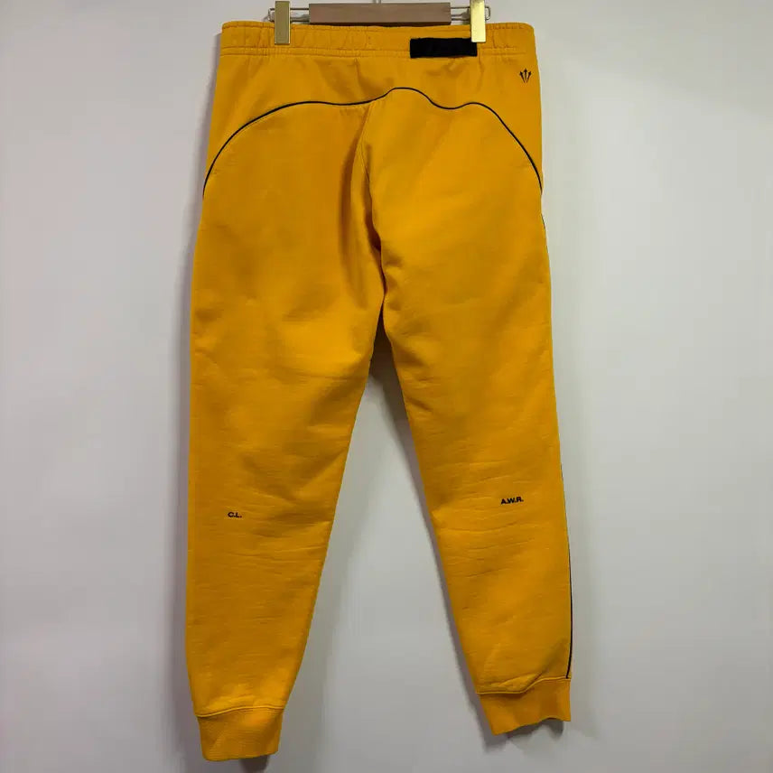 [BUNJANG] Nike x Drake NOCTA Fleece Pants University Gold / [XL] 나이키 x 드레이크 녹타 플리스 팬츠 유니버시티 골드