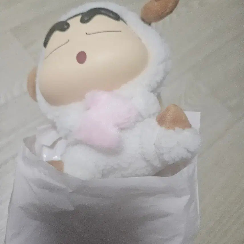 [BUNJANG] Crayon Shin-chan Sheepskin Figure / 짱구피규어 양털