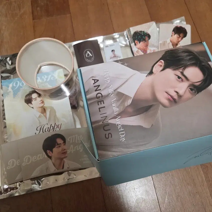 [SOLD OUT] 이준혁 엔제리너스 생카 세트