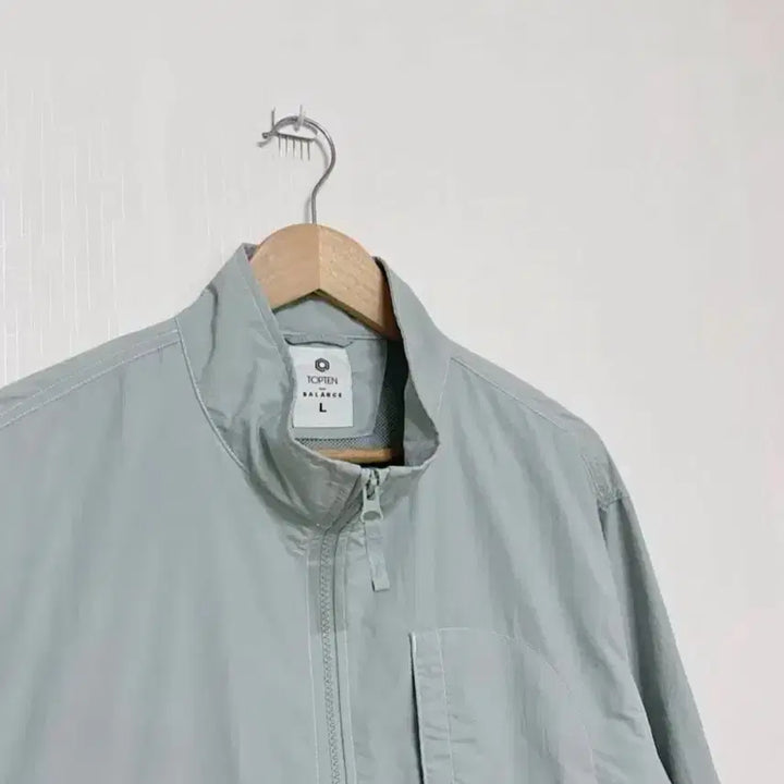 [BUNJANG] Unspecified High Neck String Jumper Windbreaker Track Top / 소라색 하늘색 하이넥 반목 카라 스트링 점퍼 잠바 바람막이 트랙탑