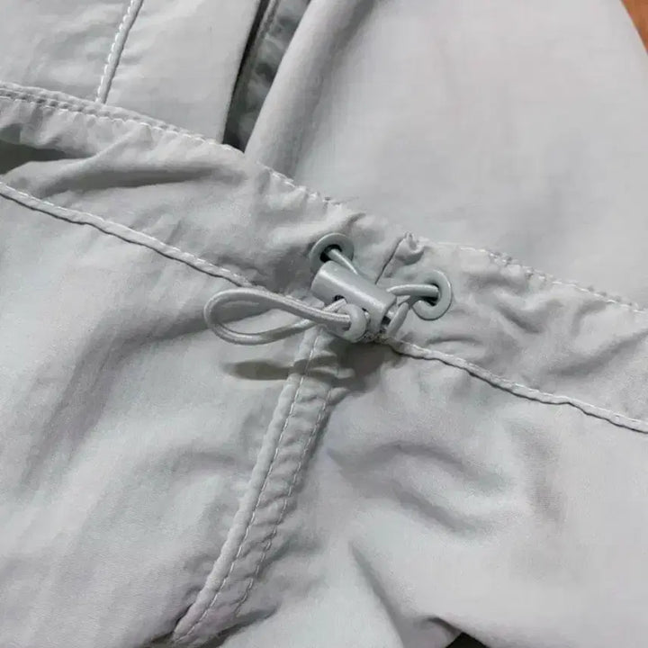 [BUNJANG] Unspecified High Neck String Jumper Windbreaker Track Top / 소라색 하늘색 하이넥 반목 카라 스트링 점퍼 잠바 바람막이 트랙탑