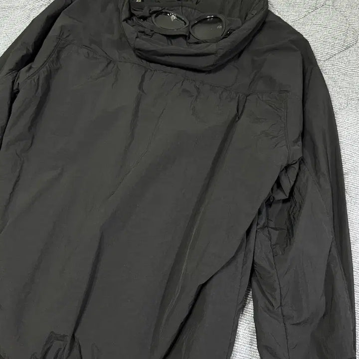 [BUNJANG] C.P. Company PrimaLoft Black Goggle Jacket (XL) / Cp컴퍼니 프리마로프트 블랙 고글 자켓 새상품(XL)