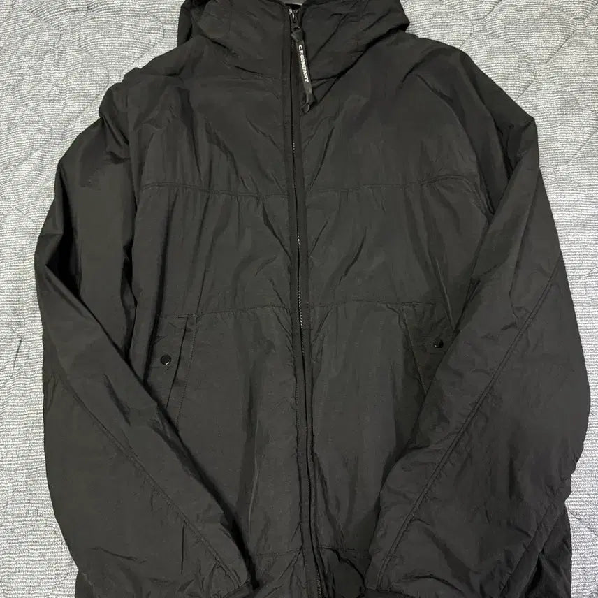[BUNJANG] C.P. Company PrimaLoft Black Goggle Jacket (XL) / Cp컴퍼니 프리마로프트 블랙 고글 자켓 새상품(XL)