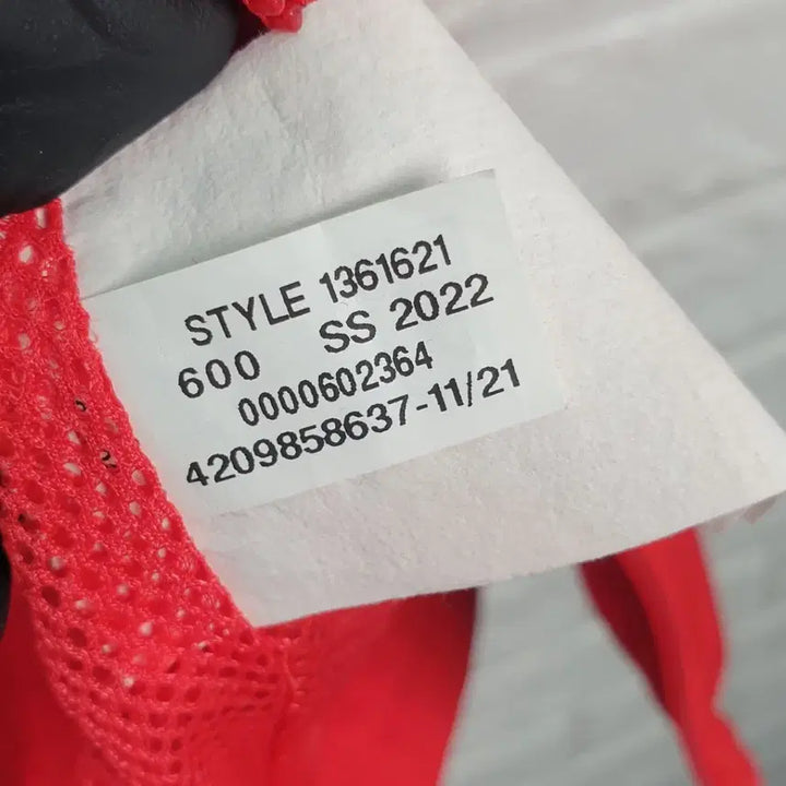[BUNJANG] Under Armour Sportstyle Windbreaker Jacket / [95]언더아머 스포츠스타일 윈드브레이커