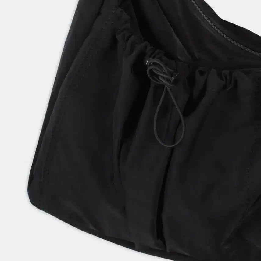 [SOLD OUT] 헤더먼트 파라슈트 숄더백 블랙