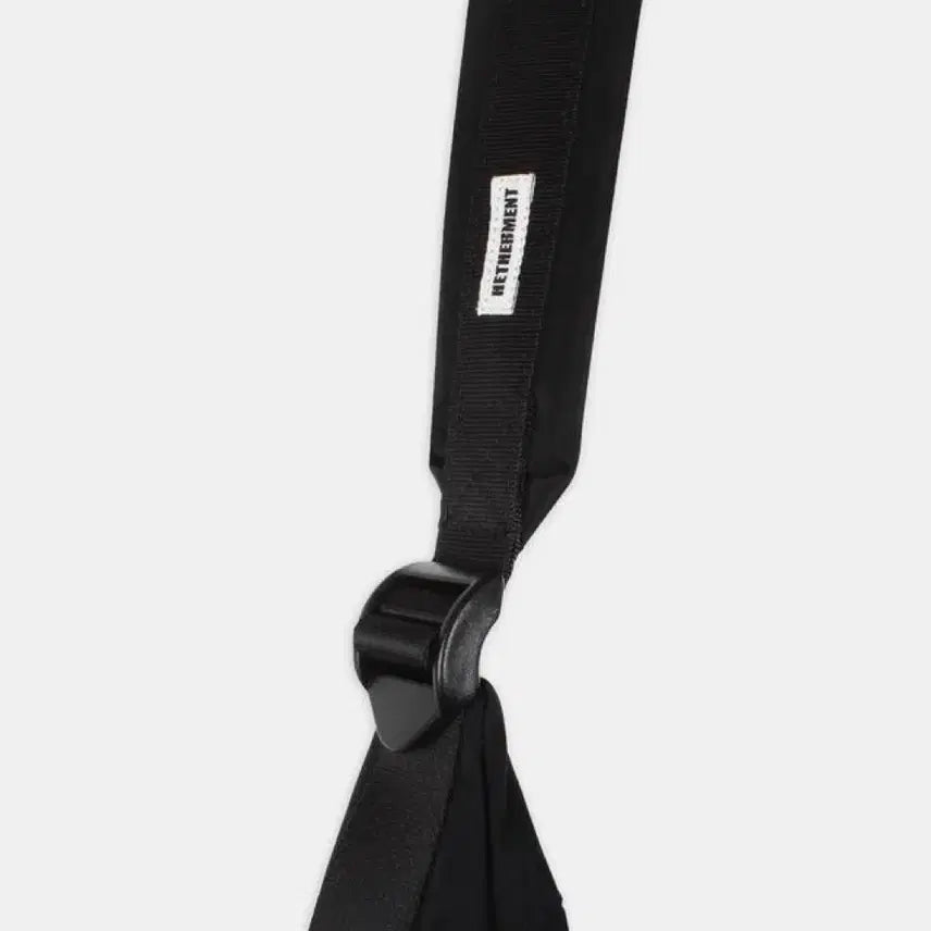 [SOLD OUT] 헤더먼트 파라슈트 숄더백 블랙