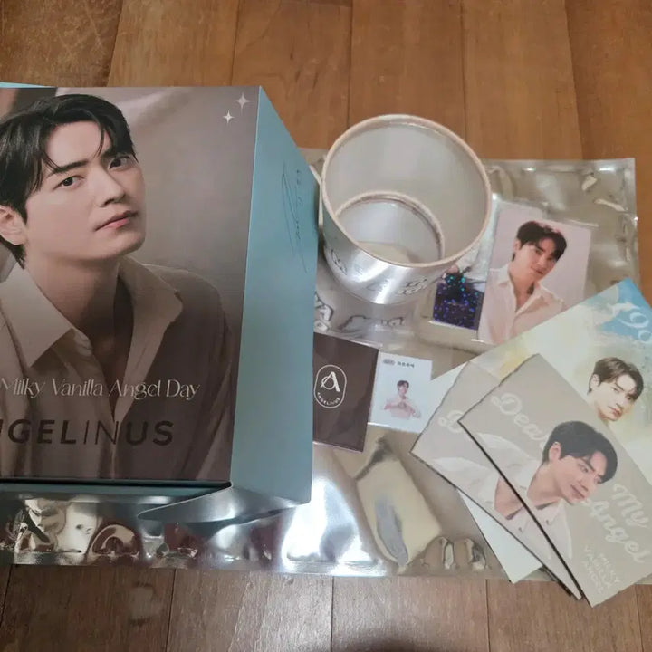 [BUNJANG] Lee Jun Hyuk Angel-in-us Birthday Cafe Goods Set / 이준혁 엔제리너스 생카 세트