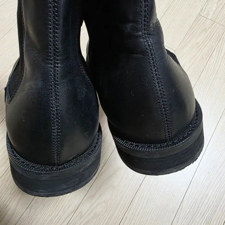 [BUNJANG] Musinsa Standard Plain Chelsea Boots 255 / 무탠다드 플레인 첼시부츠 255