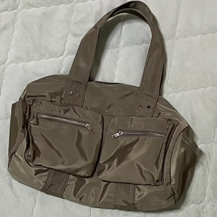 [BUNJANG] Nylon Boston Bag Shoulder Bag Tote Bag - Khaki / 나일론 보스턴백 숄더백 쇼퍼백 카키