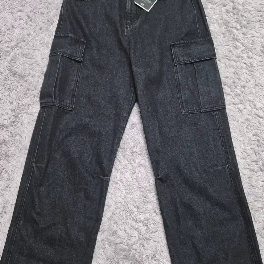 [BUNJANG] ESN Black Cargo Denim (Unisex) / 이에스엔 블랙카고 데님(남.여공용)