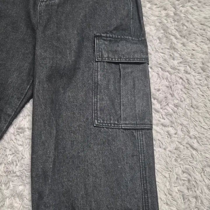 [BUNJANG] ESN Black Cargo Denim (Unisex) / 이에스엔 블랙카고 데님(남.여공용)