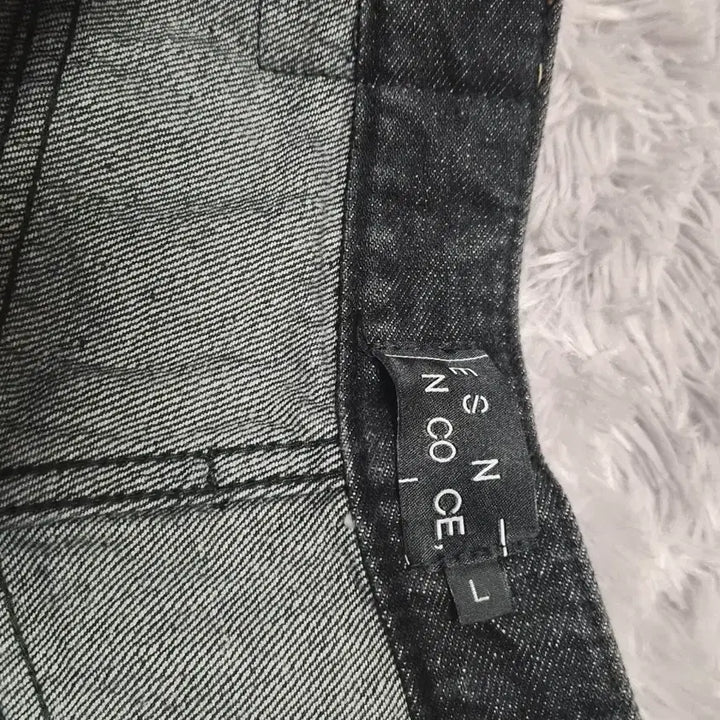 [BUNJANG] ESN Black Cargo Denim (Unisex) / 이에스엔 블랙카고 데님(남.여공용)