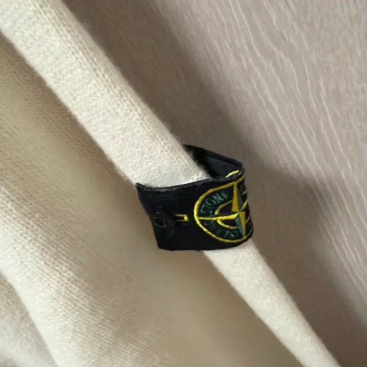 [SOLD OUT] 스톤아일랜드 아이보리 니트 XL 백화점정품