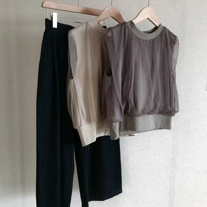 [BUNJANG] Neutral Tone Mesh Vest &amp; Layered Sleeveless Top / 뉴트럴톤 망사 베스트 / 레이어드 4계절 이너탑 민소매 티셔츠 레이스