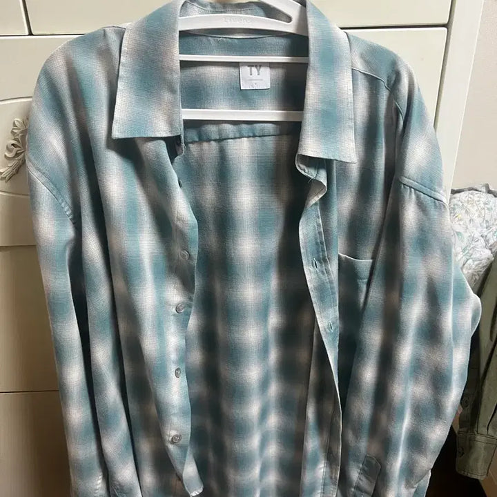 [BUNJANG] Teul-Young Ombre Shirt Green / 틀영 옴브레 셔츠 그린