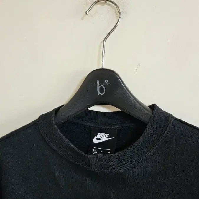 [BUNJANG] Nike Futura Tank Top T-Shirt / 나이키 푸츄라 탱크탑티셔츠(321