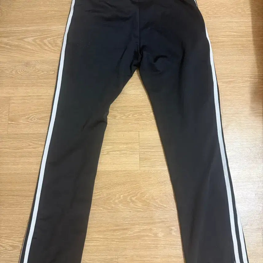 [BUNJANG] Adidas Three Stripes Training Pants Black / 아디다스 삼선 트레이닝 바지 블랙