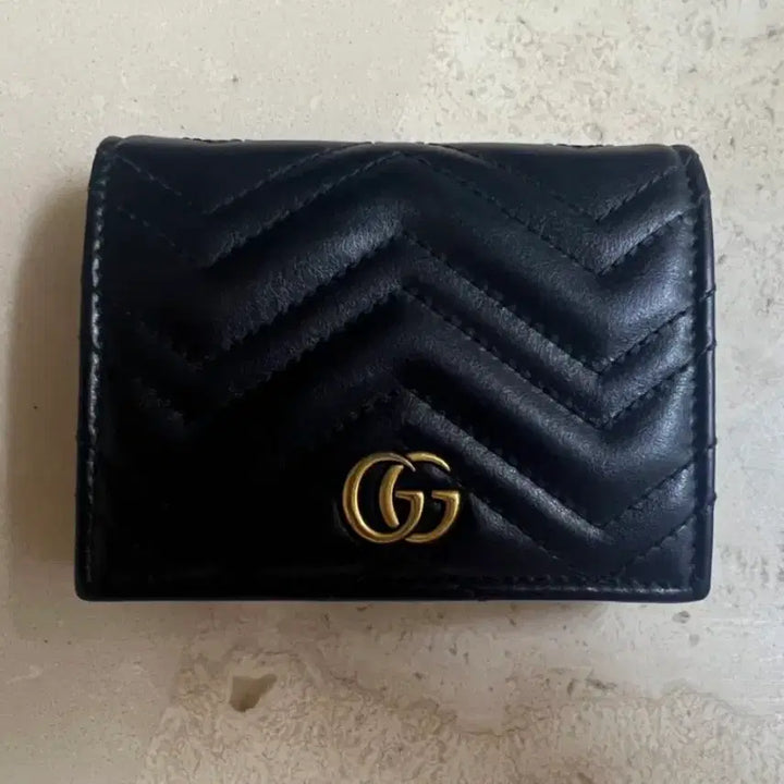 [BUNJANG] Gucci Marmont Matelassé Wallet - Black / 구찌 마몽 반틀라세 지갑 블랙