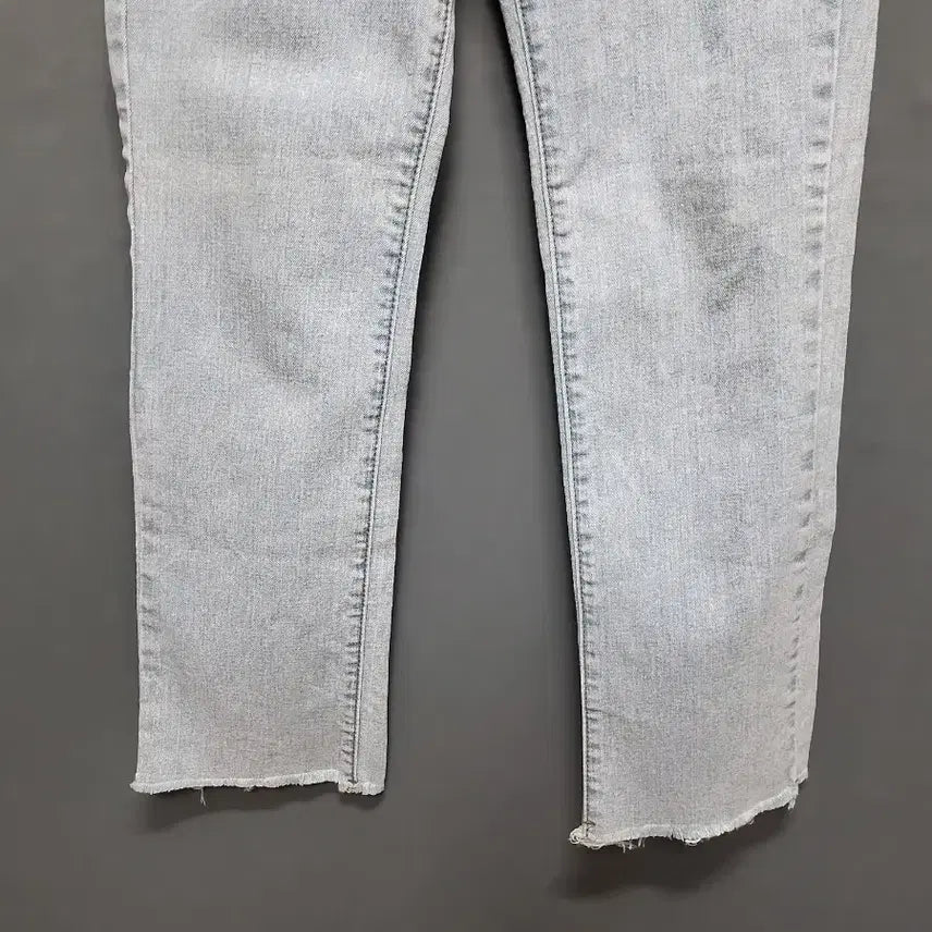 [SOLD OUT] 연청 스판 컷팅진