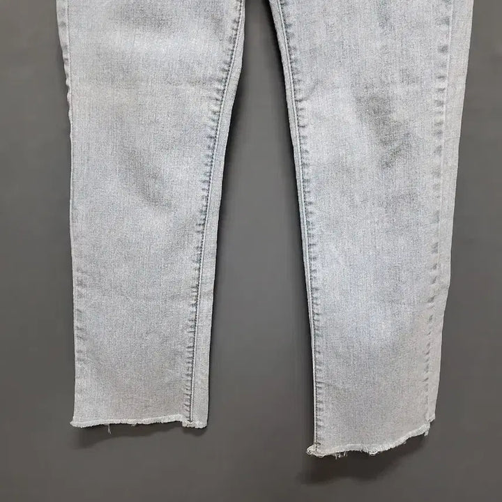 [SOLD OUT] 연청 스판 컷팅진