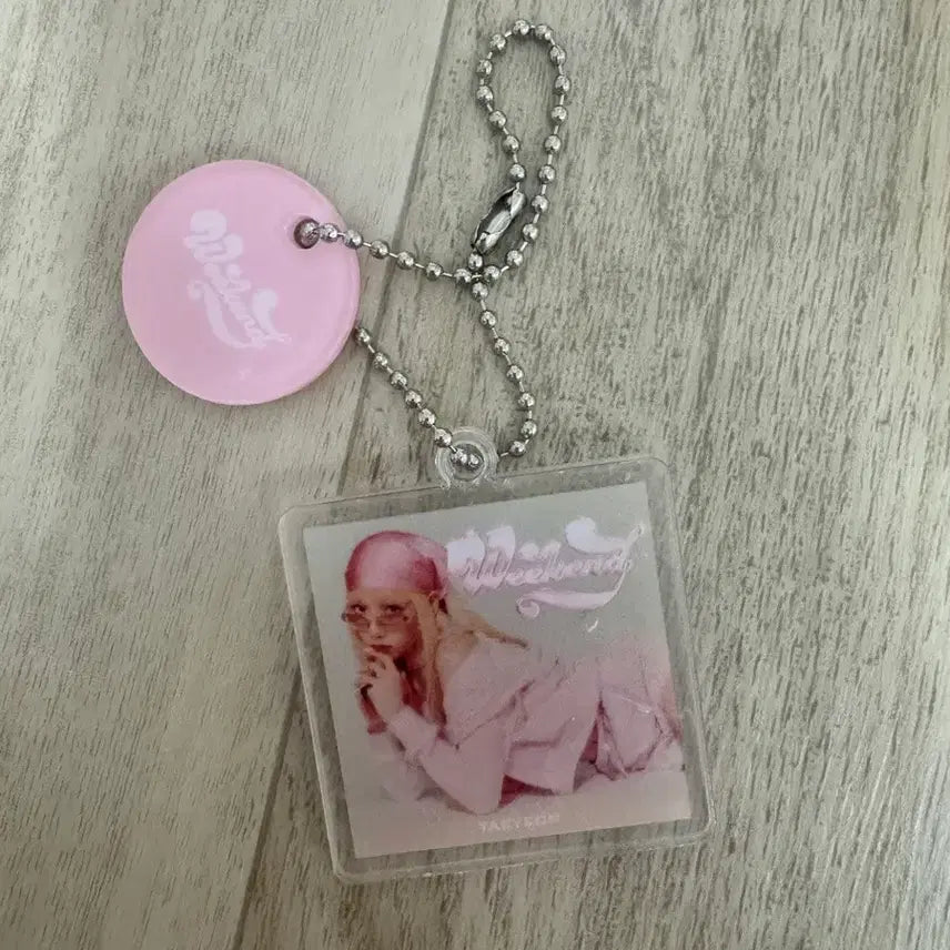 [BUNJANG] Taeyeon 10th Anniversary Album Keychain / 태연 10주년 앨범 키링