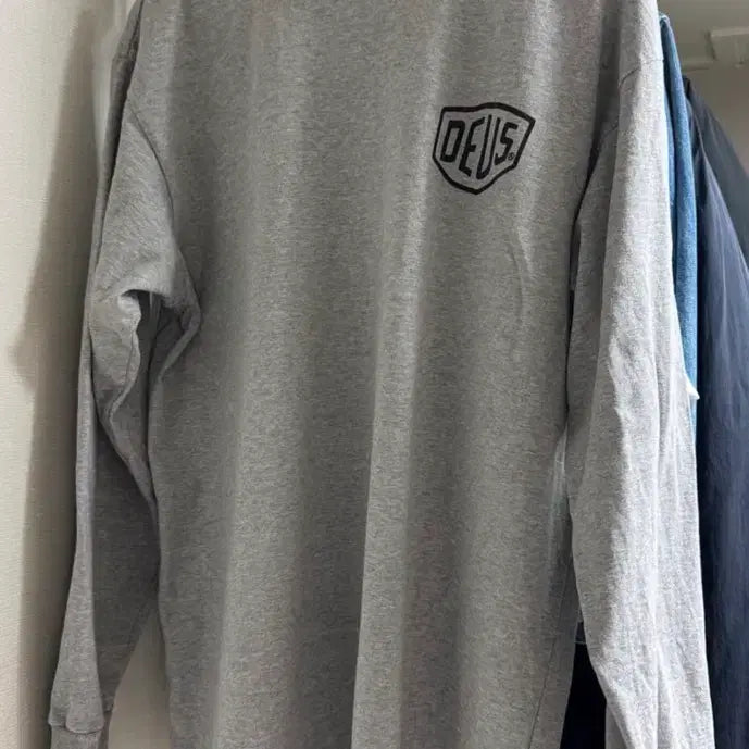 [SOLD OUT] 데우스 엑스마키나 롱슬리브 xl