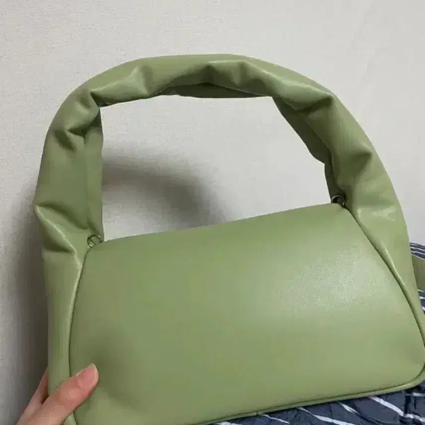 [BUNJANG] Sei Miondo Pastel Green Leather Shoulder Bag / 세이모온도 머그백 파스텔 그린 레더 숄더백