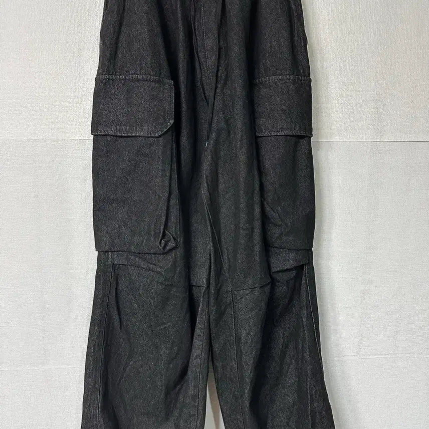 [BUNJANG] GLAMOUR Black Cargo Wide Pants / GLAMOUR 블랙 카고 와이드 팬츠 사이즈28-30