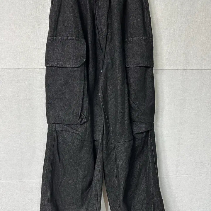 [BUNJANG] GLAMOUR Black Cargo Wide Pants / GLAMOUR 블랙 카고 와이드 팬츠 사이즈28-30