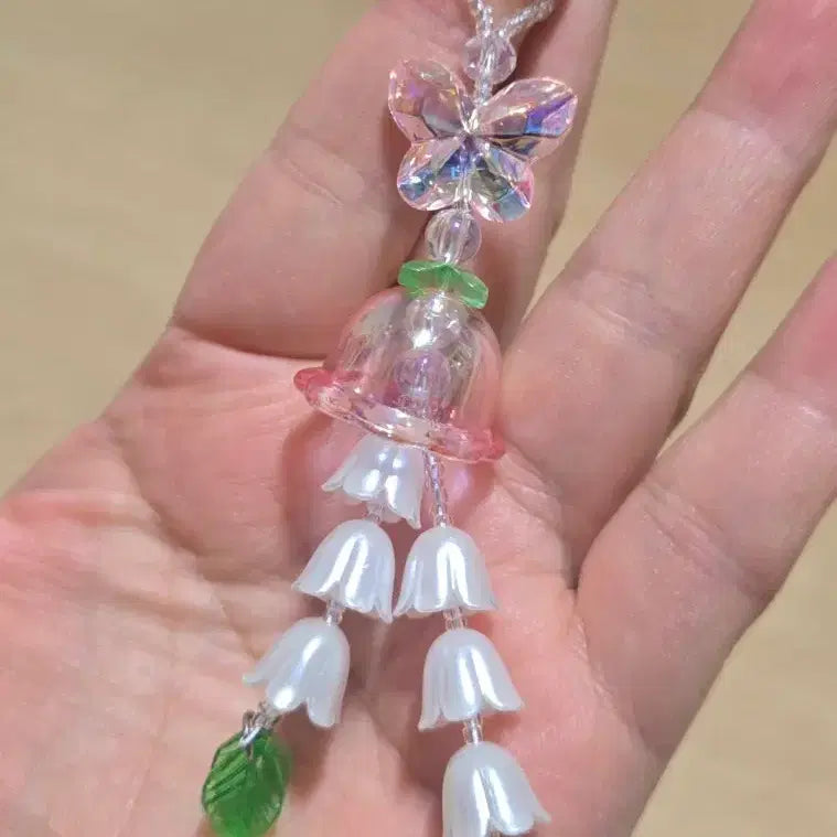 [BUNJANG] Handmade Butterfly and Lily of the Valley Keyring / 수제키링/직접만든키링입니다