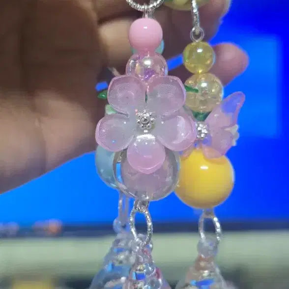[BUNJANG] Handmade Butterfly and Lily of the Valley Keyring / 수제키링/직접만든키링입니다