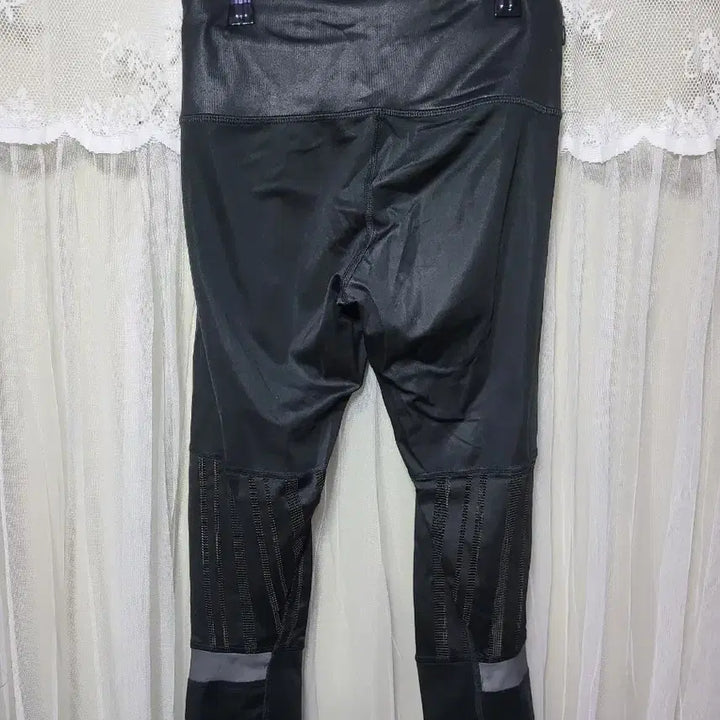 [BUNJANG] Adidas Mesh Leggings / 아디다스 블랙 메쉬 레깅스