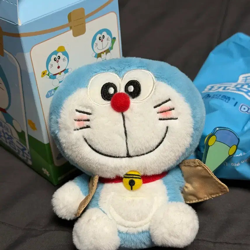 [BUNJANG] Doraemon Plush Doll / 도라에몽 인형