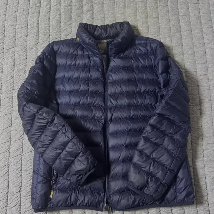 [BUNJANG] TUMI Pax Charlotte Packable Lightweight Padded Jacket / 투미 TUMI 팍스 샬롯 패커블 경량패딩