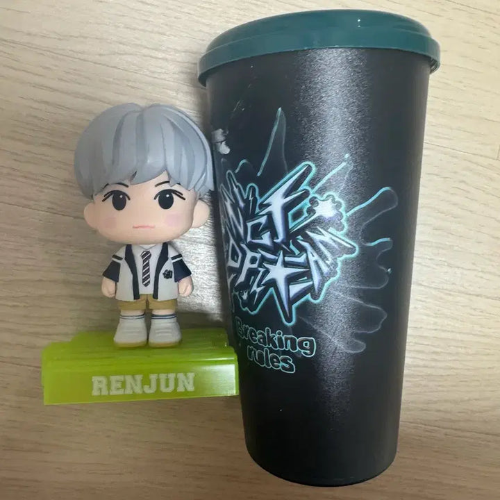 [BUNJANG] NCT Dream Renjun Tumbler / 엔시티드림 런쥔 텀블러 양도