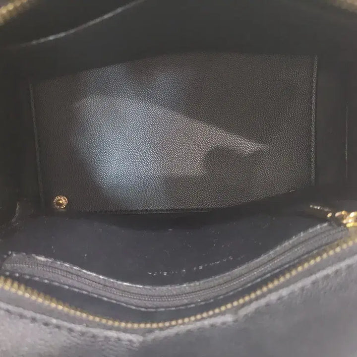 [BUNJANG] Charles &amp; Keith Black Tote Shoulder Bag / 찰스앤키스 블랙 토트백 숄더백 미사용 제품