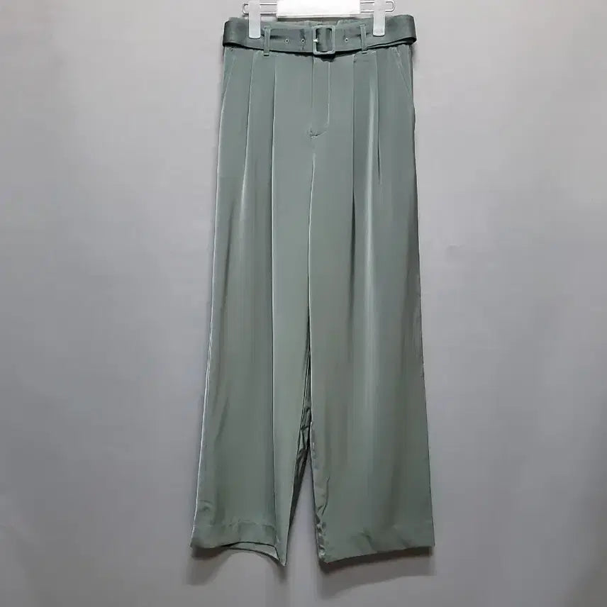 [BUNJANG] Laurel Satin Setup / 라우렐 샤틴 셋업