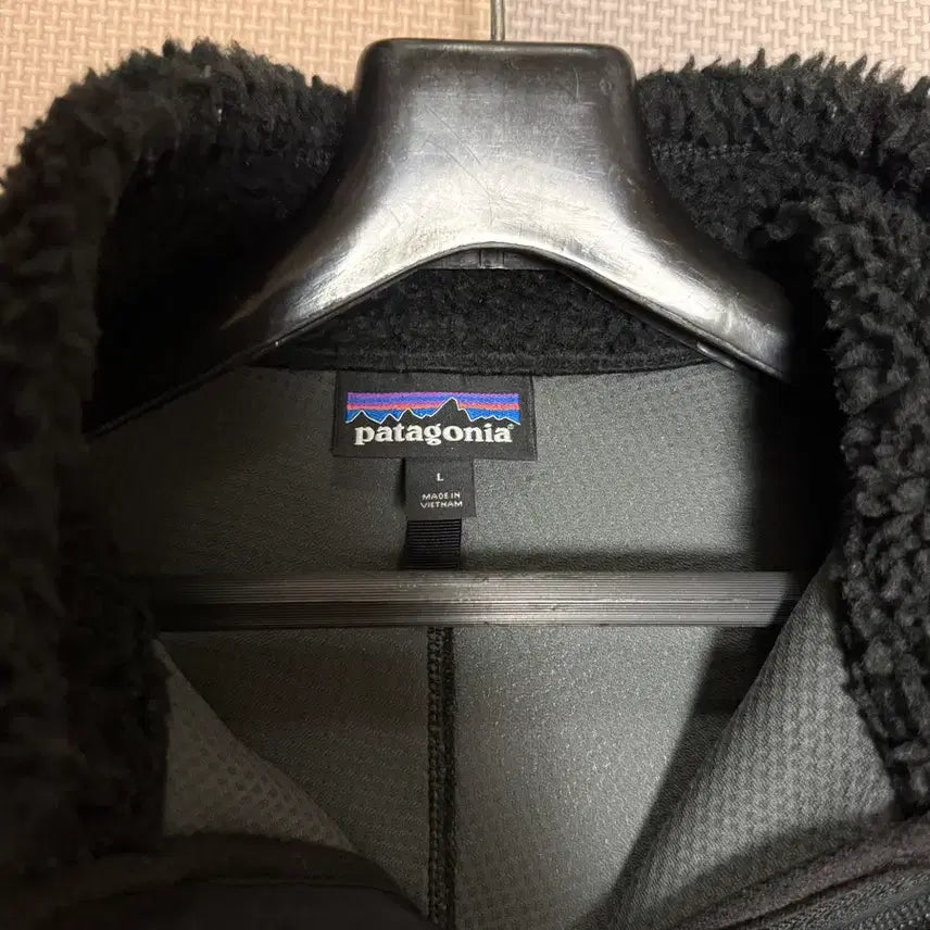 [BUNJANG] Patagonia Classic Retro Fleece Jacket (Black) - Size L / 파타고니아 클래식 레트로 블랙 후리스L