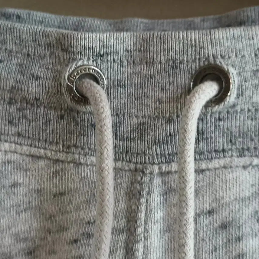 [BUNJANG] Abercrombie Gray Training Pants M / 아베크롬비 회색 트레이닝 바지 M