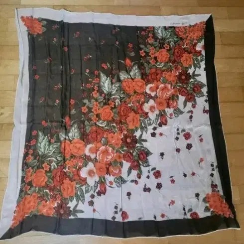 [BUNJANG] Christian Dior Silk Scarf / 크리스챤 디올 빅사이즈 스카프