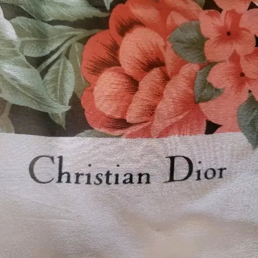 [BUNJANG] Christian Dior Silk Scarf / 크리스챤 디올 빅사이즈 스카프