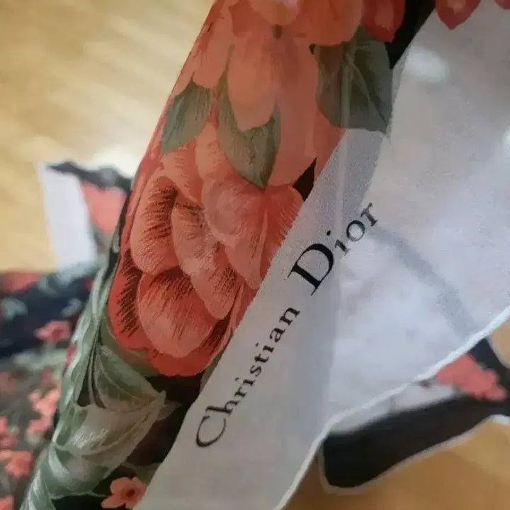 [BUNJANG] Christian Dior Silk Scarf / 크리스챤 디올 빅사이즈 스카프