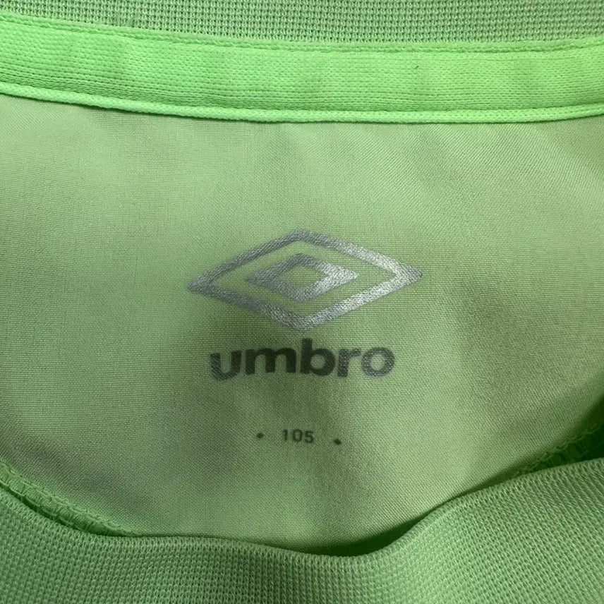 [BUNJANG] Umbro Fluorescent Windbreaker Warm-up Jacket / (바배) 엄브로 피스테 형광 바람막이 웜업