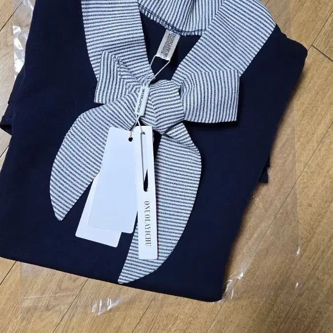 [BUNJANG] Navy Ribbon Detail Dress - New / 리본 원피스 네이비/새상품