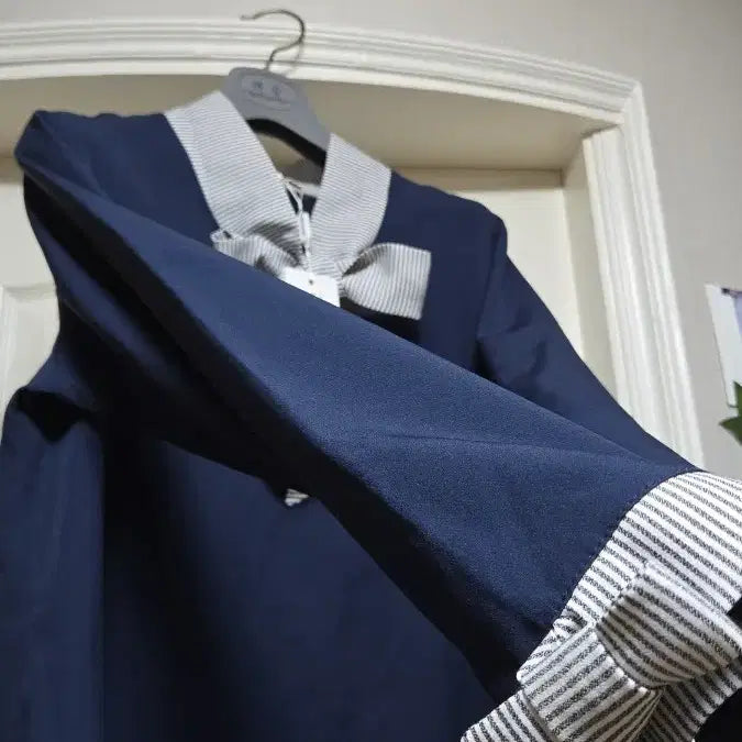 [BUNJANG] Navy Ribbon Detail Dress - New / 리본 원피스 네이비/새상품