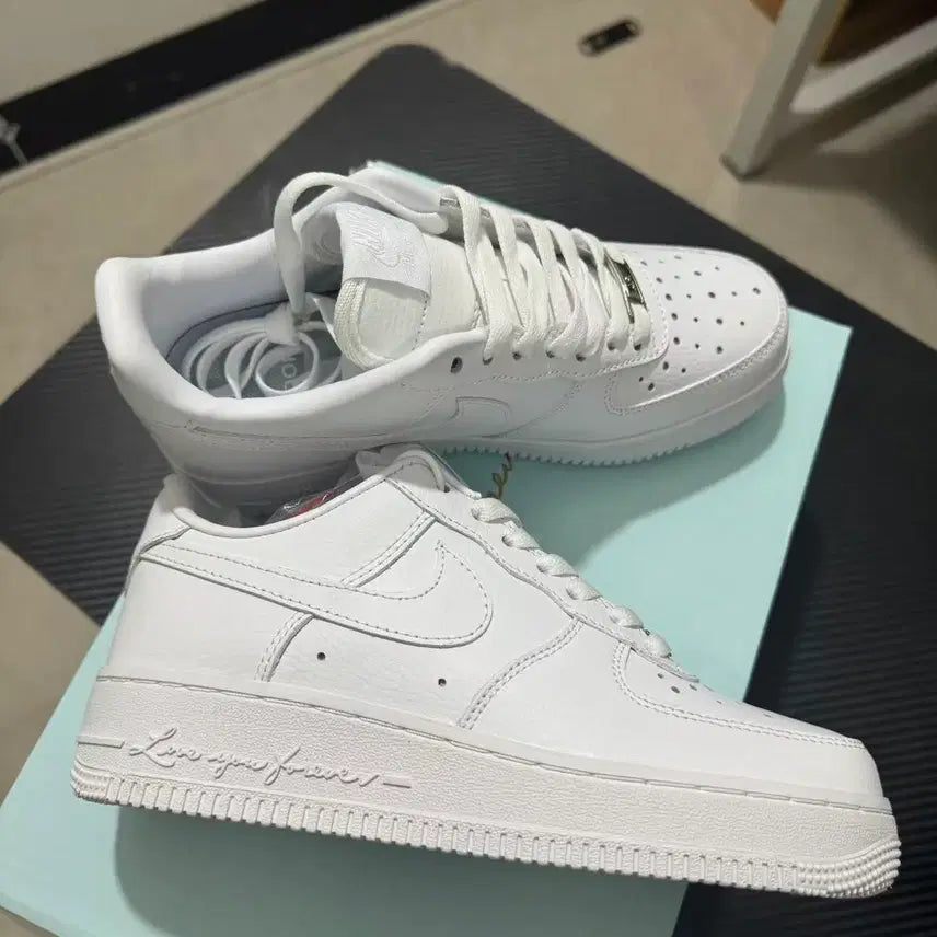 [BUNJANG] Drake Certified Lover Boy Air Force 1 Low SP (265mm) / 드레이크  서티파이드 러버 보이 화이트  265mm