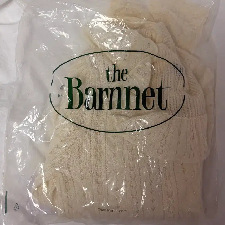 [BUNJANG] The Barnet Finni Pointelle Knit Cardigan / 더바넷 핀니 포인테일 니트 가디건 Finni Pointelle Knit