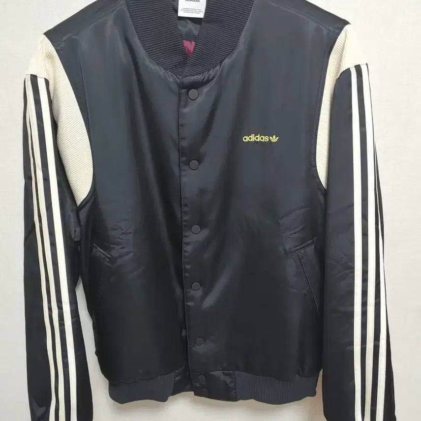 [SOLD OUT] 아디다스 사틴 바시티 자켓