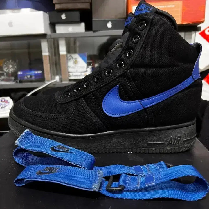 [BUNJANG] Nike Air Force 1 CVS High Black/Royal 1994 Sneakers / 미품 나이키 에어포스1 cvs 하이 검파 1994년 270