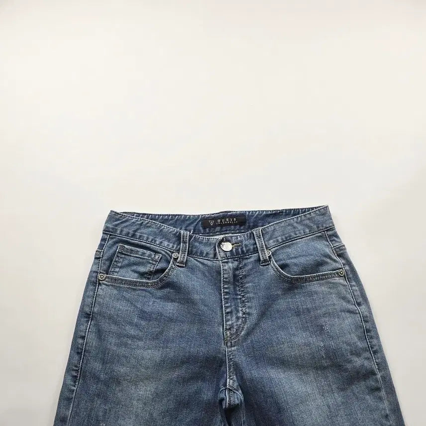 [SOLD OUT] 게스 청바지 테이퍼드 스판 데님 사이즈30 R4773